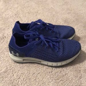 Under armour women’s sneakers